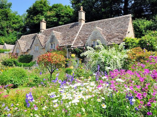 The Essence & Essentials of Cottage Gardening