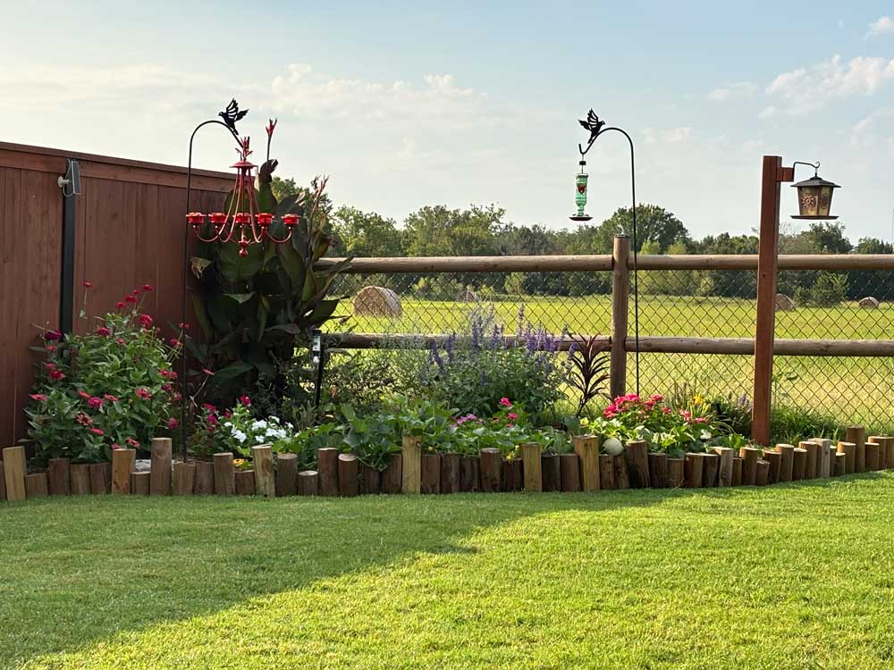 Corner garden